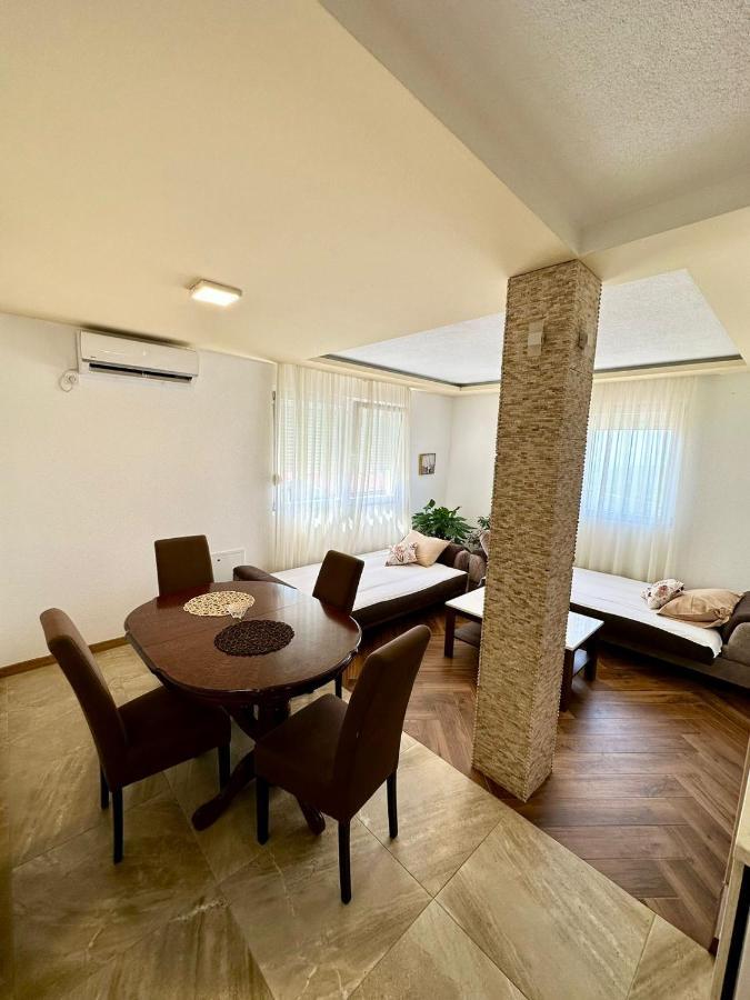 Montenegrina Apartment Budva Exterior photo